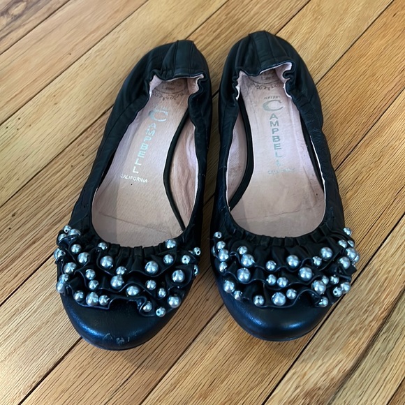 Jeffrey Campbell Shoes - JEFFREY CAMPBELL pearl flats size 8.5 women’s